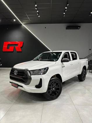 TOYOTA HILUX 2.8 D-4D TURBO DIESEL CD POWER PACK 4X4 AUTOMÁTICO TOYOTA HILUX 2.8 D-4D TURBO DIESEL CD POWER PACK 4X4 AUTOMÁTICO